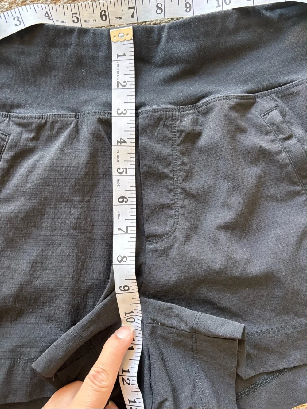 Athleta Trekkie North Shorts Black Size 4 athlesuire pull on